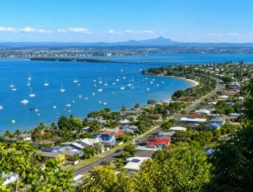 Moreton Bay removalists providing furniture and household moving assistance